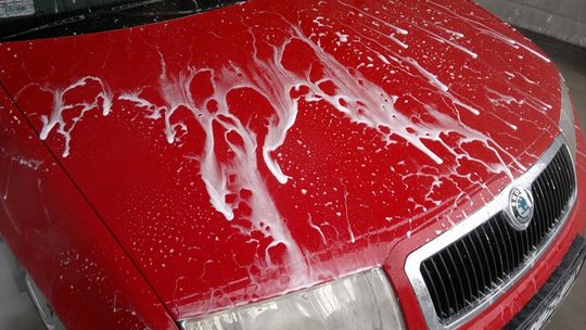 Kiedy przydadzą się rękawice do mycia samochodu?