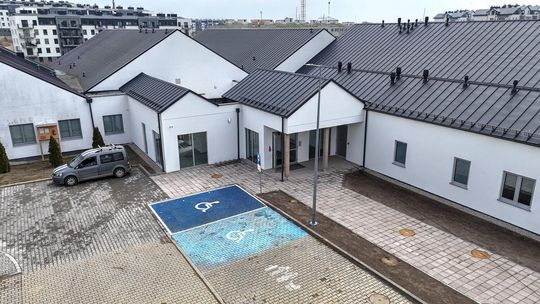 Kolejny ekologiczny żłobek w prefabrykowanej technologii drewnianej powstał w Gdańsku Kolejny ekologiczny żłobek w prefabrykowanej technologii drewnianej powstał w Gdańsku