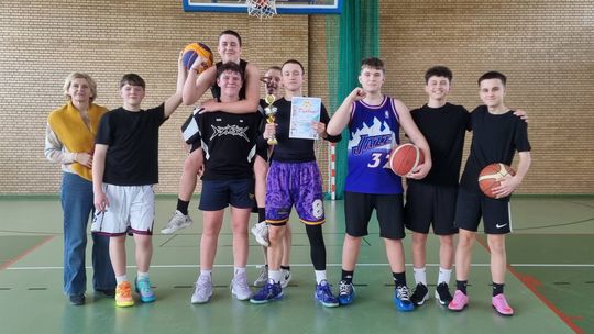 Koszykarskie dni pełne emocji w Powiecie Gryfickim! Koszykarskie dni pełne emocji w Powiecie Gryfickim!