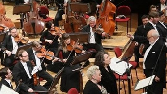 Laicy równie często jak znawcy przeżywają dreszcze emocji, słuchając Pendereckiego