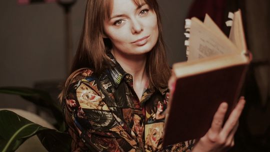 Lektury (NIE)DOPASOWANE Absurd czy konieczność?