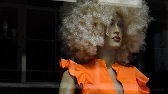 Manekiny wystawowe ozdobą twojego sklepu