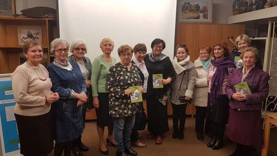 Międzynarodowy Dzień Kota w Bibliotece - spotkanie z pisarką