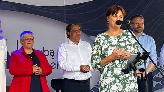 Mieszkańcy Chojny świętują z rybą na talerzu