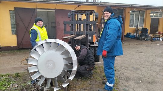 Mimo pogody -  Wodociągowcy pracują by zapewnić dostawy wody