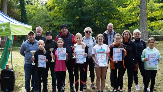 Mistrzostwa Powiatu Gryfickiego w sztafetowych biegach przełajowych za nami