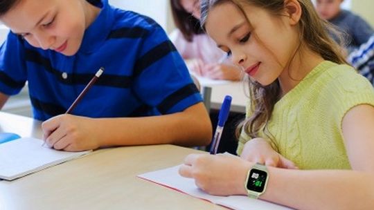 Must-have nowoczesnego ucznia, czyli wszystkie gadżety, które ułatwiają naukę i dobrą organizację