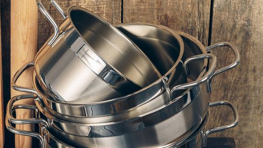 Na co zwrócić uwagę przy zakupie garnków do gastronomii?