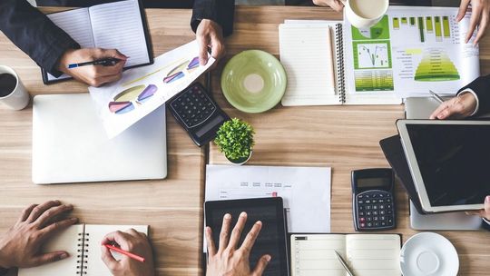 Nadchodzi rok ostrożnych inwestycji