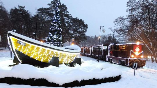 Nadmorska kolejka zaprasza na świąteczne przejażdżki