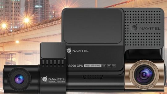 NAVITEL wprowadza funkcję komend głosowych po polsku