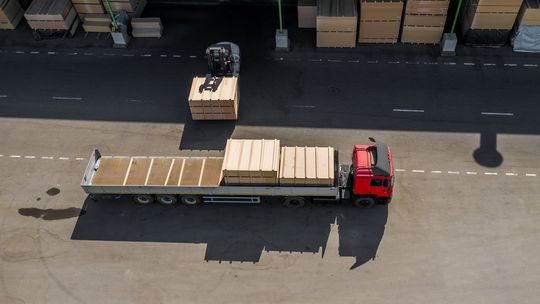 Nawet 5 tys. euro za niewłaściwe zabezpieczenie ładunku. Jak uniknąć kar?