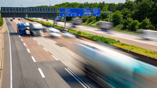 Niemiecka gospodarka spowalnia – co to oznacza dla polskiego transportu?