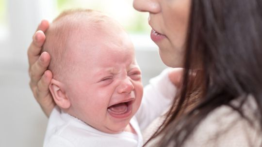 Niemowlę nie chce pić. Co zrobić, aby zachęcić dziecko do picia?