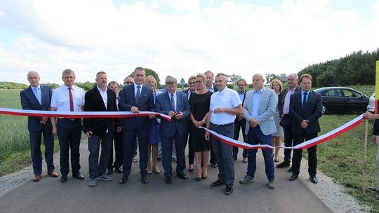 Nowa droga łącząca drogę wojewódzką 105 z ul. Pomorską oficjalnie otwarta