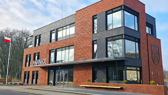 NOWA SIEDZIBA URZĘDU GMINY KARNICE