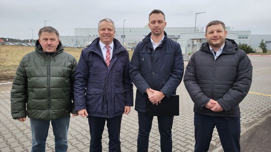 Nowogard: Firma AUTONEUM inwestuje i zwiększa zatrudnienie