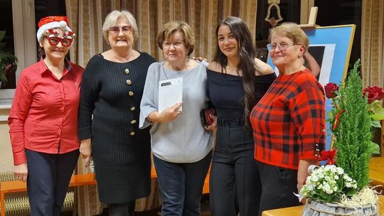 Nowogard: Koncert Mikołajkowy oraz spotkanie autorskie z Nikolą Wielowską