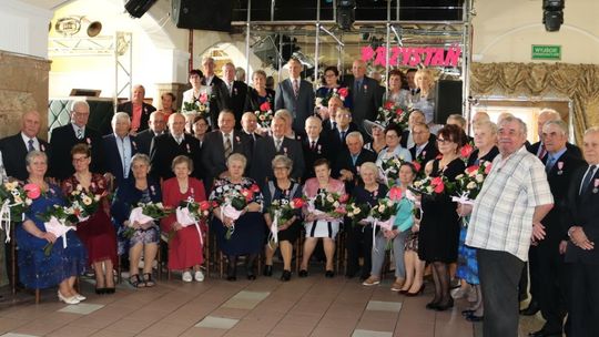 Nowogard: Medale za 50 lecie pożycia małżeńskiego