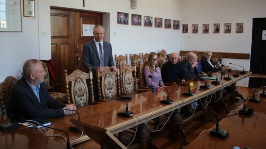 Nowogard: Samorządowe wsparcie dla organizacji pozarządowych