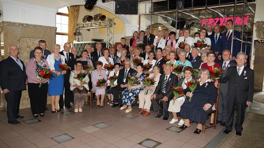 Nowogard: Złote Gody i Medale za Długoletnie Pożycie dla 26 par małżeńskich