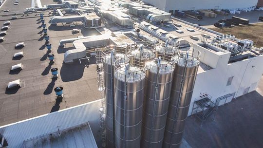 Od kosztu do wartości: biznesowy potencjał zrównoważonej produkcji Od kosztu do wartości: biznesowy potencjał zrównoważonej produkcji