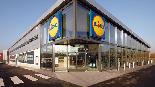 Ograniczanie marnowania żywności w szkołach i w domu. Dieta planetarna bardziej dostępna