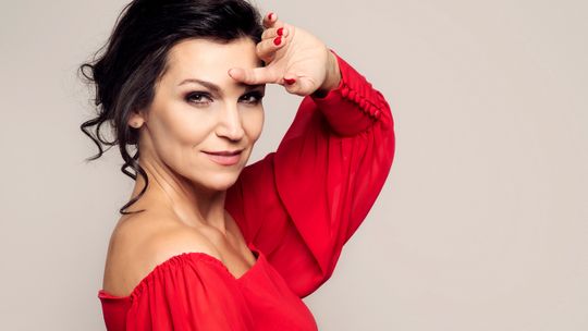 Olga Bończyk gwiazdą spektaklu otwarcia drugiego sezonu Teatru Małomiasteczkowego w Karnicach