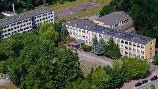 ORLEN Neptun i Energa Obrót zapewnili zieloną energię dla Zespołu Szkół Morskich w Świnoujściu