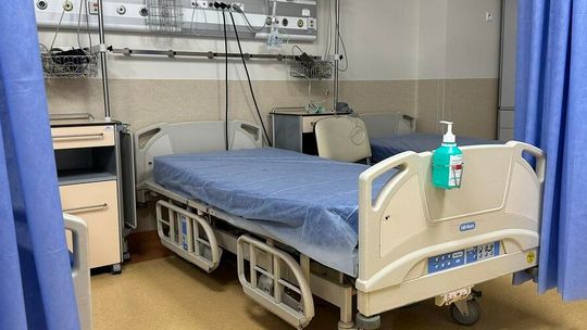 Pacjenci oczekują lepszej edukacji przed zabiegami. Dane pokazują braki w informowaniu chorych