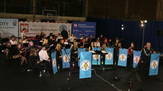 Płoty: Koncert dla Niepodległej z okazji 104. rocznicy Odzyskania Niepodległości