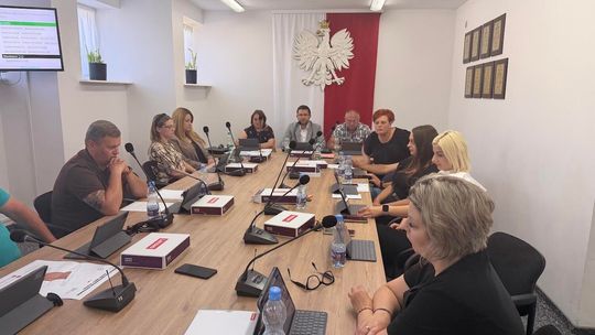 Płoty stawiają na nowe mieszkania. Rada przyjęła plan dla obszaru 700-lecia i Górna I