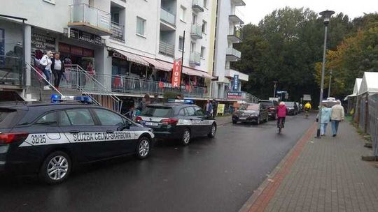 Podrabiana odzież znanych marek w kołobrzeskich sklepach 