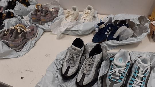Podrobione buty i odzież z Chin nie trafią na rynek