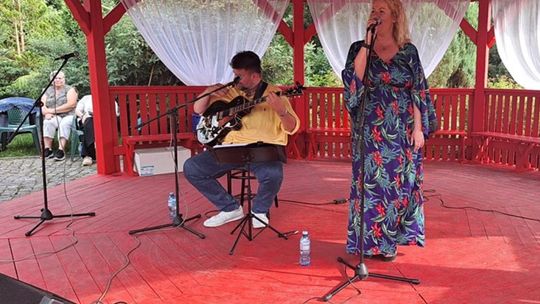 POGODA MAŁŻEŃSKA – „JACKPOT” KASIA BUJA KAZUBA i MACIEJ KAZUBA relacja z koncertu 07.07.2024.