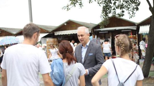 Politycy Platformy Obywatelskiej ruszyli nad morze