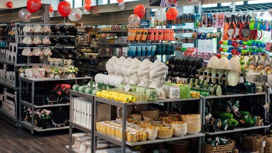 Ponad 100 zmodernizowanych sklepów KiK w 2024