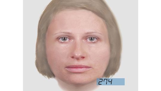 Portret pamięciowy kobiety, która wspólnie z mężczyzną okradła seniorkę z Gryfic