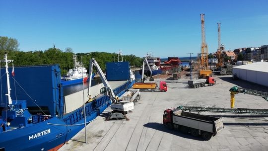 Poszukiwania terenów pod wiatraki na Bałtyku.    Port w Kołobrzegu czeka na statki serwisowe