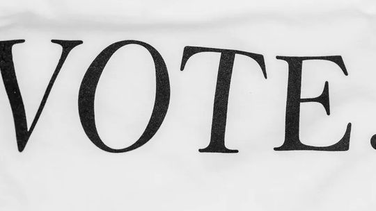 Powyborcze sprzątanie materiałów. W jaki sposób można je zagospodarować?