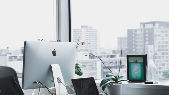 Praca dla specjalistów IT będzie. Muszą jednak zdobyć nowe umiejętności