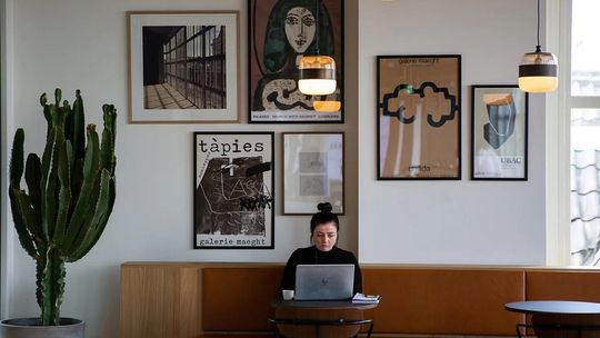 Pracujesz jako freelancer? Zabezpiecz swój biznes! Sprawdź nasz przewodnik Pracujesz jako freelancer? Zabezpiecz swój biznes! Sprawdź nasz przewodnik