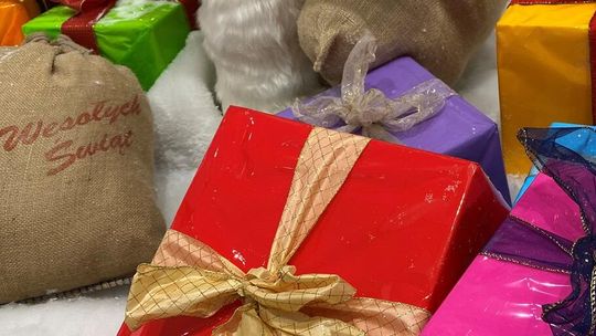 Prezenty stanowią nawet do 40 proc. świątecznych wydatków większości Polaków