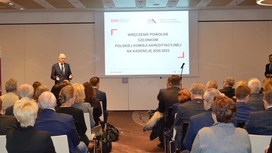 Prof. Wiesław Skrzypczak powołany przez ministra do Polskiej Komisji Akredytacyjnej