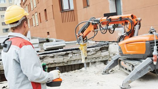 Przemysł 4.0 – czy roboty uratują branżę budowlaną?