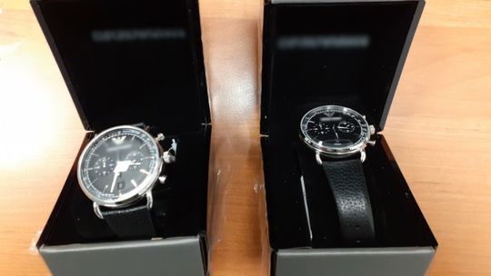 Pseudoleki, narkotyki I podrabiana odzież – to sprowadzamy do Polski lub wysyłamy dalej