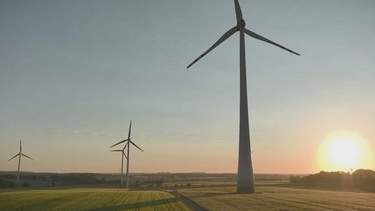 PSEW: dezinformacja uderza w sektor wiatrowy, aby uniemożliwić budowanie polskiej niezależności