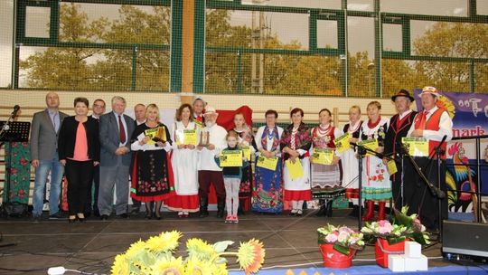 Rega Arena Płoty: Patriotycznie i na ludowo…