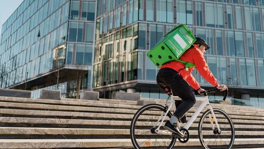 rola spedycji w powodzeniu last mile delivery