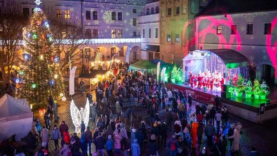 Rozbłyśnie choinka na Zamku